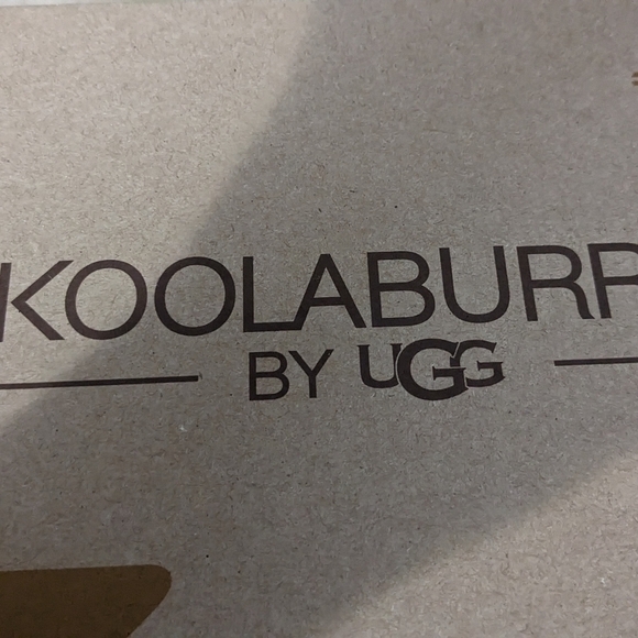 NEW Koolaburra (UGGS) Riley Sparkle Black Unisex Slipper, Size 3 - Picture 6 of 6